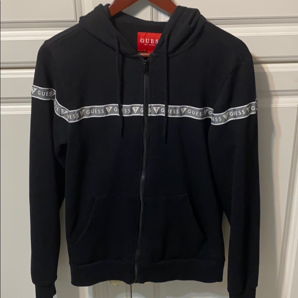 Guess zip up